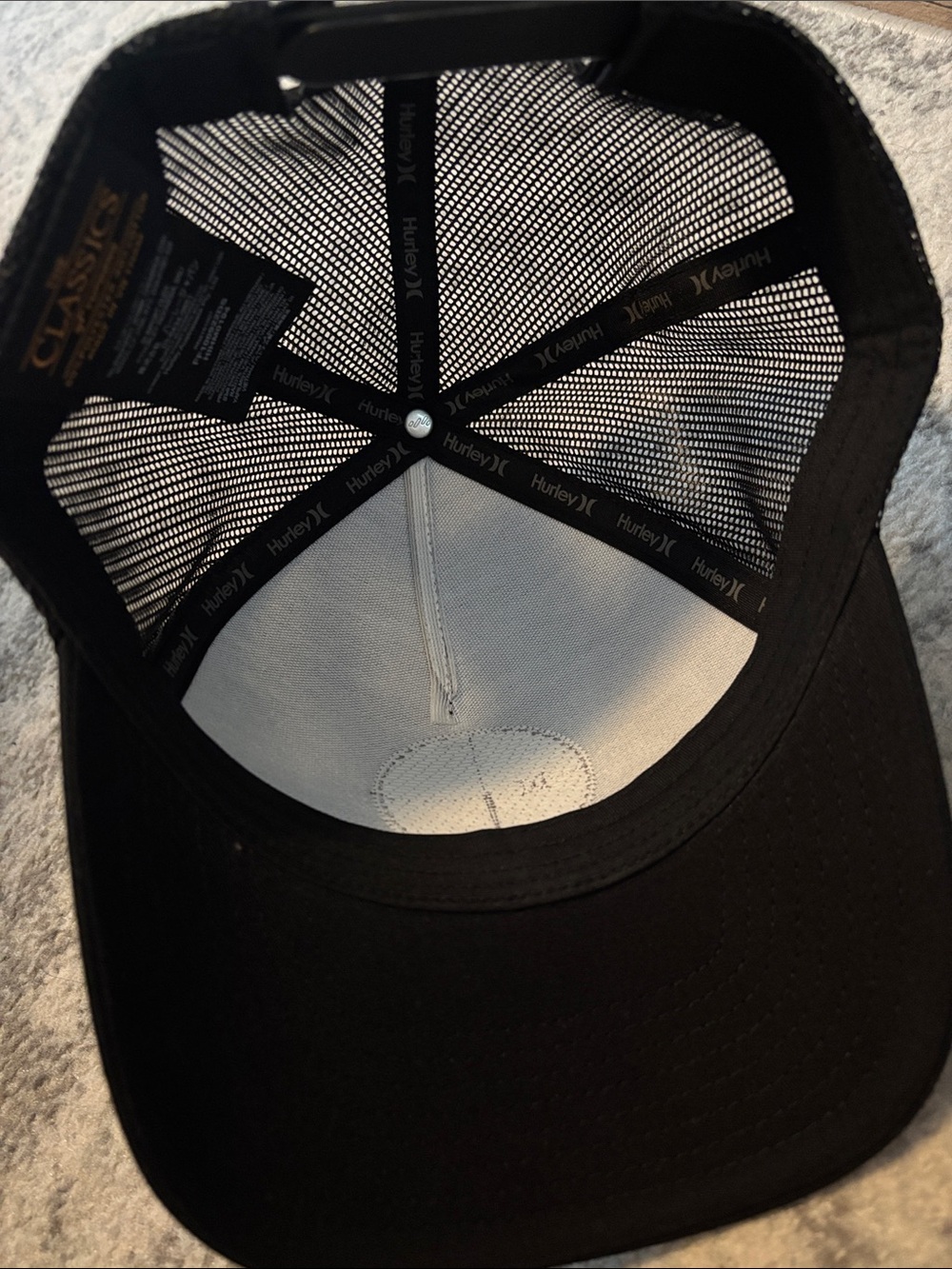 Hurley Black Mesh Trucker Hat with Snapback - Picture 3 of 4